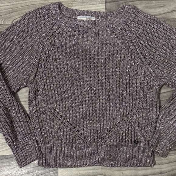 Metallic Mauve Knit Sweater | Soft Shimmer Ribbed Pullover - Picture 2 of 2